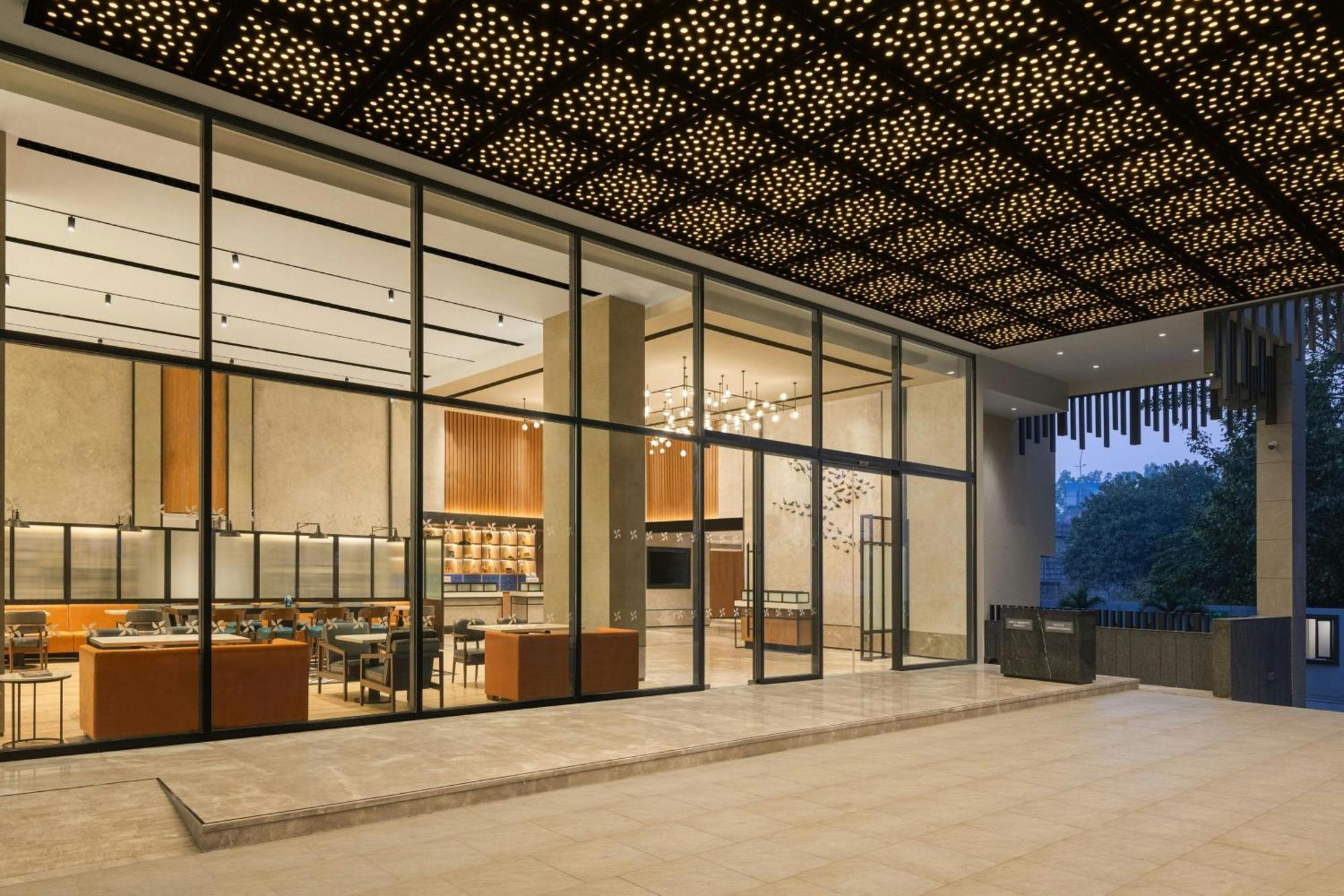 Four Points By Sheraton 나식 외부 사진